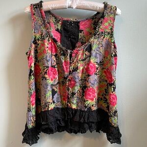 Floral top with black lace front button down rough neckline hem eyelet back XS